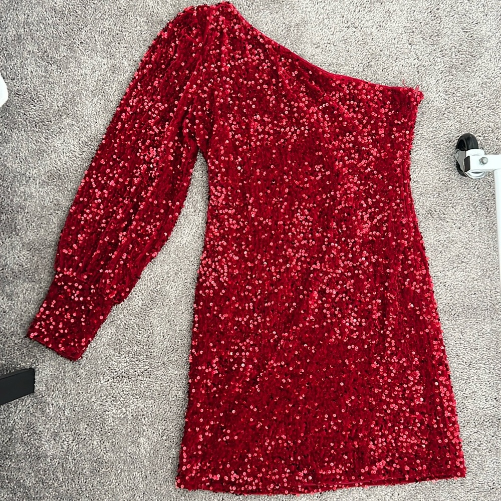 One Shoulder Red Dress